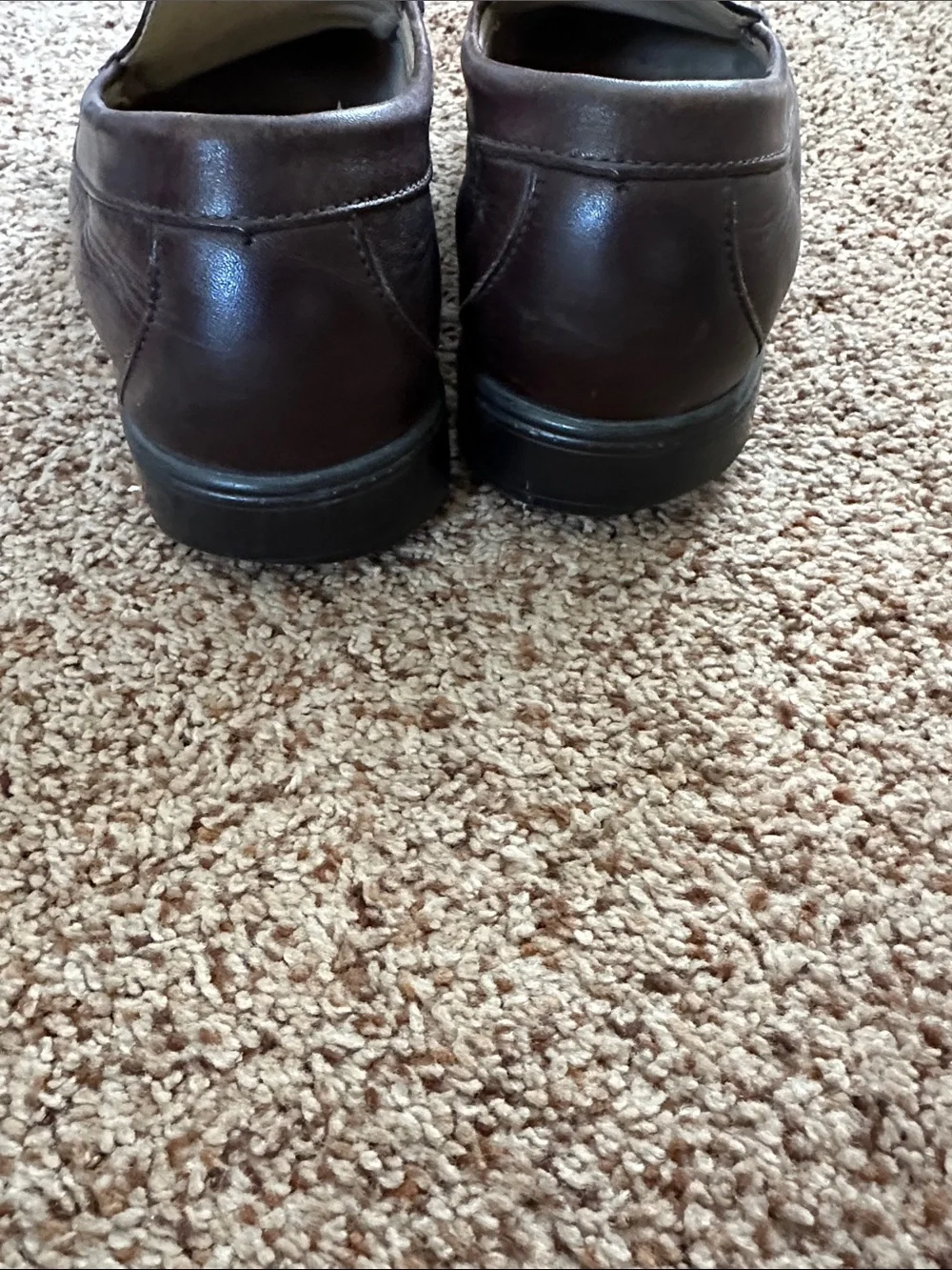 SAS leather slip